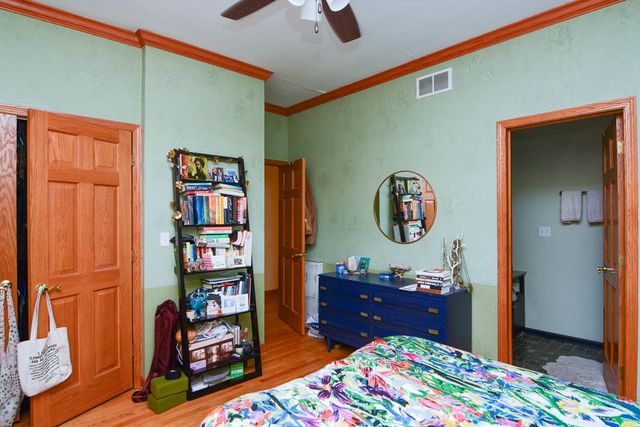 1720 W AUGUSTA Avenue 2, Chicago, IL 60622
