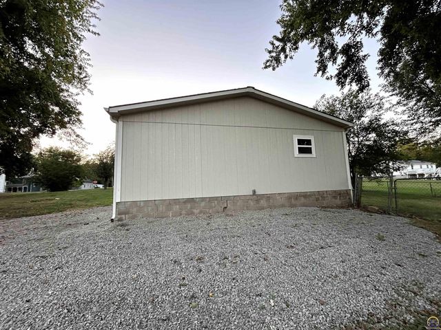 308 Herkimer ST, Oskaloosa, KS 66066