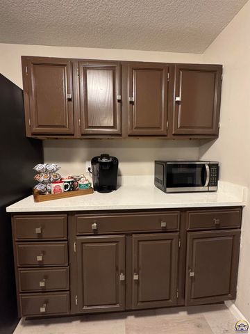 308 Herkimer ST, Oskaloosa, KS 66066