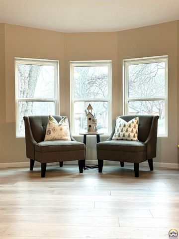 308 Herkimer ST, Oskaloosa, KS 66066