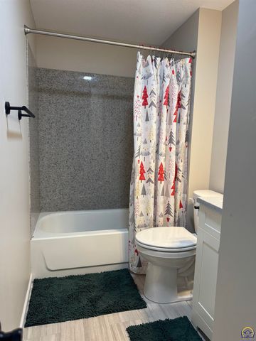 308 Herkimer ST, Oskaloosa, KS 66066