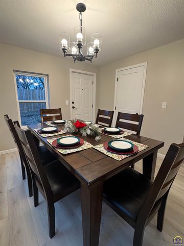 308 Herkimer ST, Oskaloosa, KS 66066