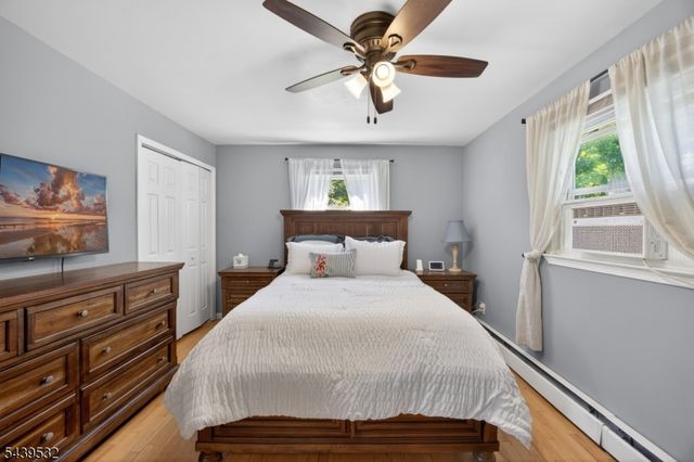 14 Bettino Dr, Ogdensburg Boro, NJ 07439