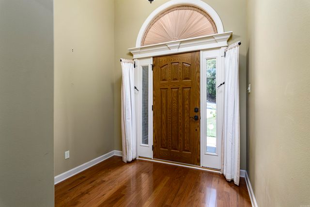 9 WOOD THRUSH Point, Little Rock, AR 72211