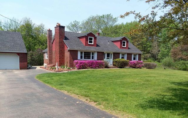 421 Pleasant Street, Franklin, NH 03235