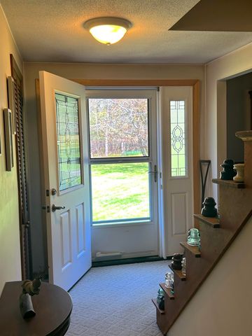 421 Pleasant Street, Franklin, NH 03235
