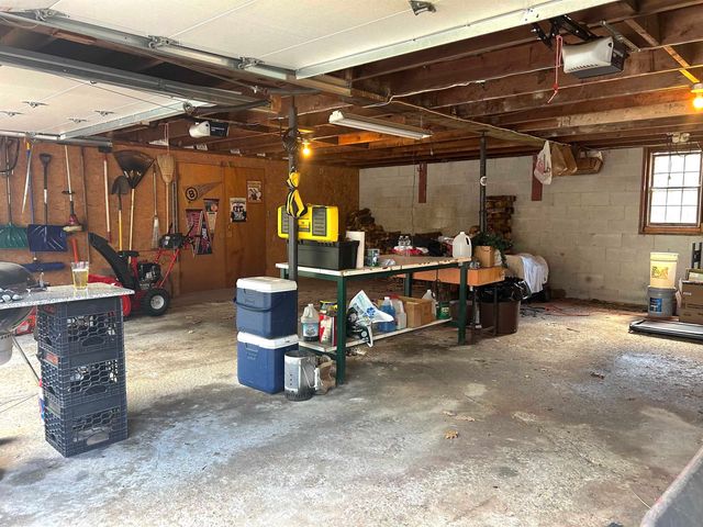 421 Pleasant Street, Franklin, NH 03235
