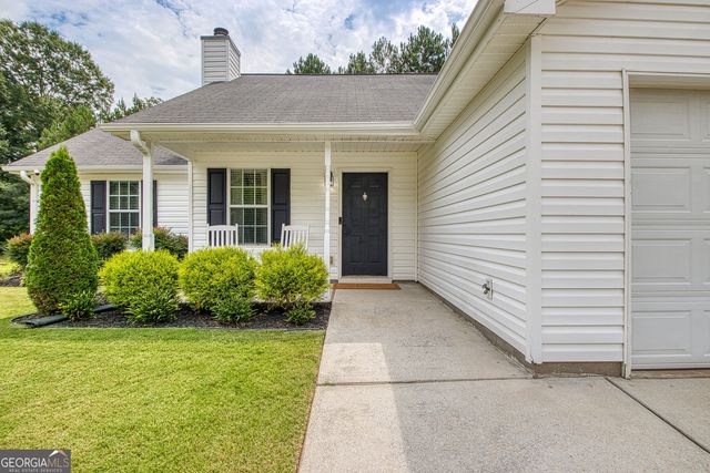 185 Creekside Drive, Grantville, GA 30220