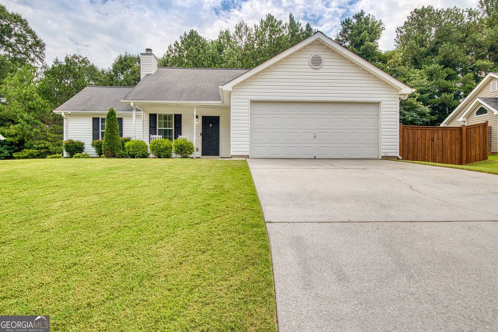 185 Creekside Drive, Grantville, GA 30220