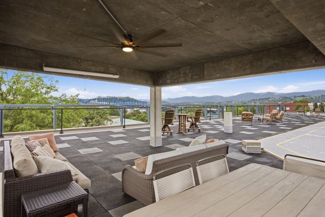 417 Frazier Ave Apt 202, Chattanooga, TN 37405