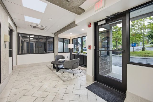 417 Frazier Ave Apt 202, Chattanooga, TN 37405