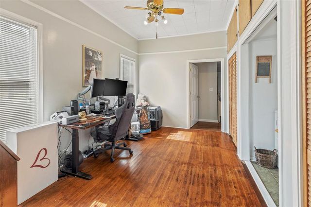 523 E Nezpique Street, Jennings, LA 70546