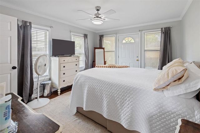 523 E Nezpique Street, Jennings, LA 70546