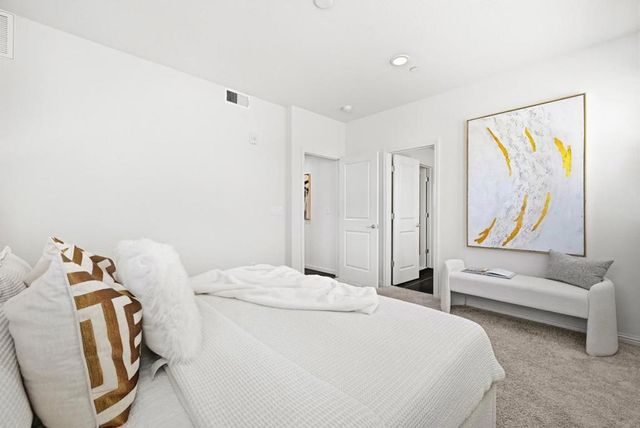2011 Mahuron Circle, San Jose, CA 95133
