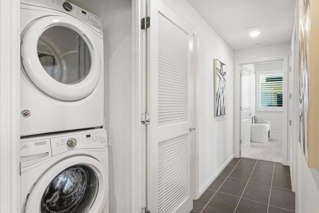 2011 Mahuron Circle, San Jose, CA 95133