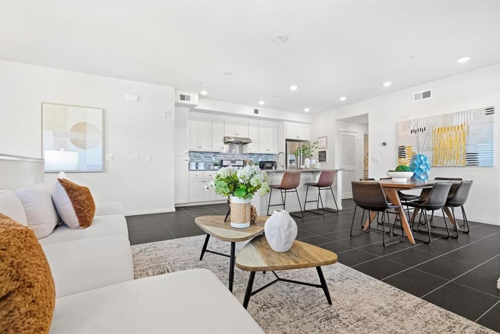 2011 Mahuron Circle, San Jose, CA 95133