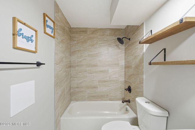 84 Briarwood Court, Howell, NJ 07731