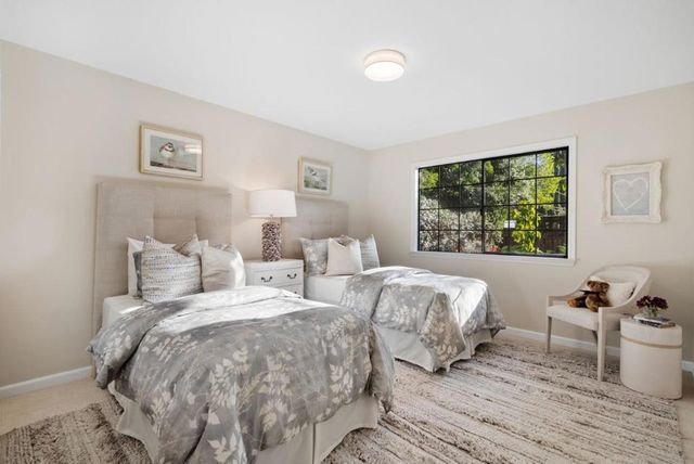 551 Sequoia Avenue, Redwood City, CA 94061