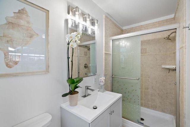 551 Sequoia Avenue, Redwood City, CA 94061