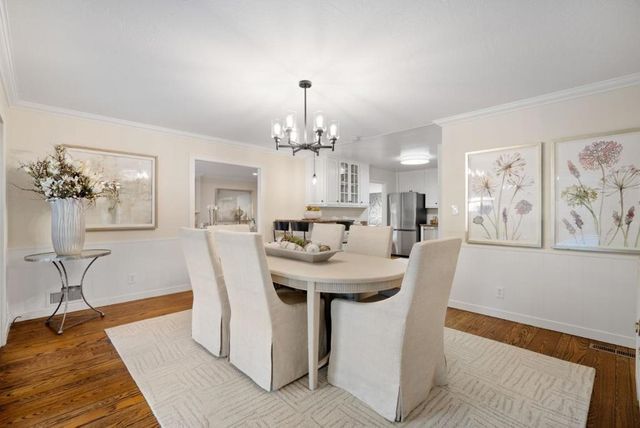 551 Sequoia Avenue, Redwood City, CA 94061