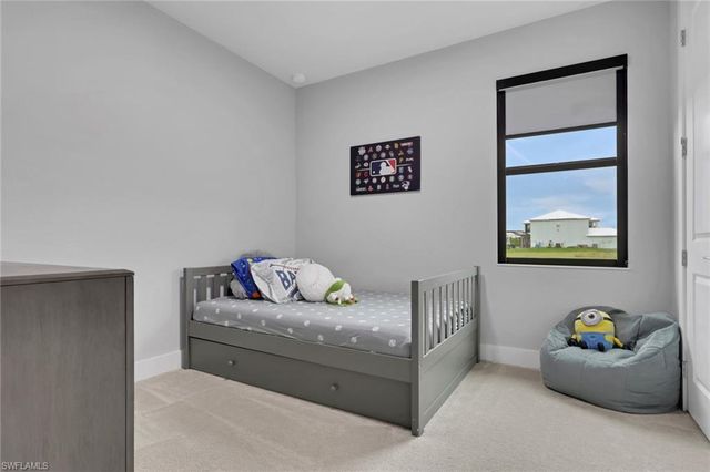 1107 NW 13th ST, Cape Coral, FL 33993