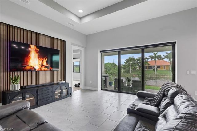 1107 NW 13th ST, Cape Coral, FL 33993