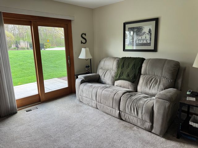 1900 Powder River Path, Elgin, IL 60123