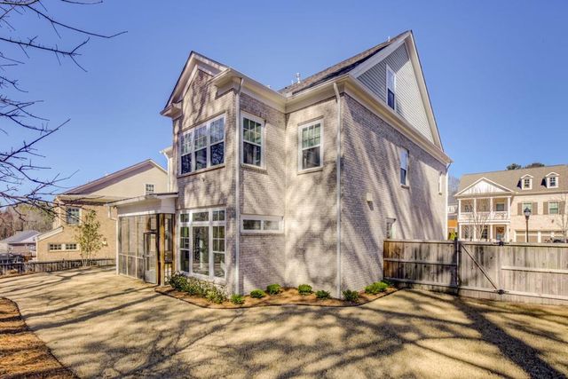 4640 Vinings Canyon Bend, Atlanta, GA 30339