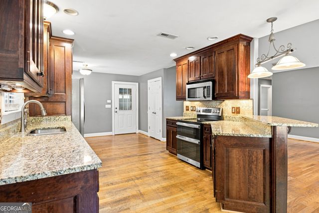 108 Thornwood Drive SW, Rome, GA 30165