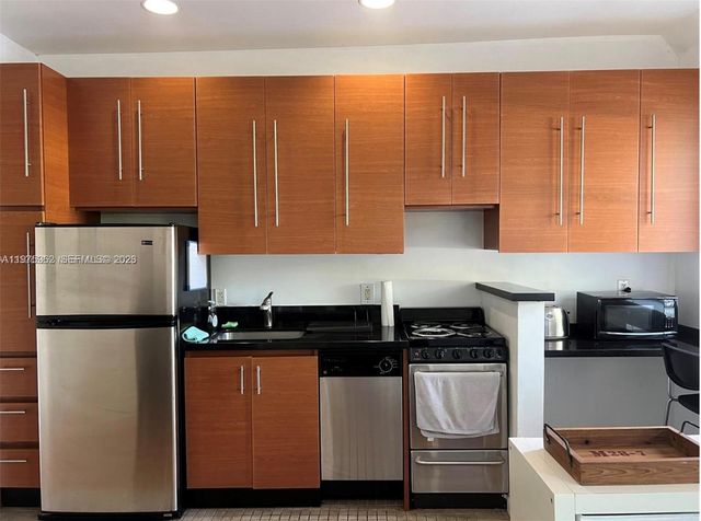 1521 Lenox Ave 207, Miami Beach, FL 33139