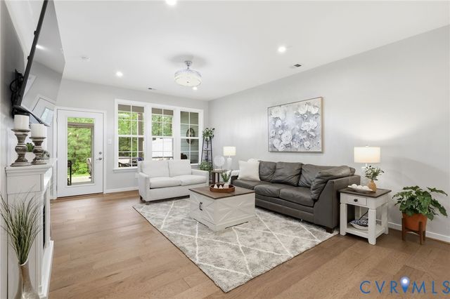 9206 Cerulean Pl, Goochland, VA 23238