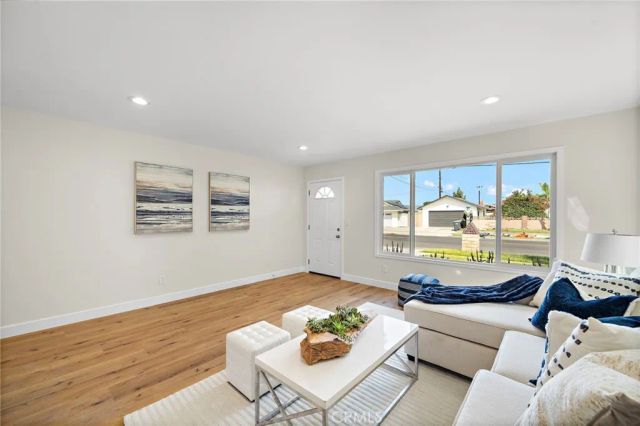 6916 Houston, Buena Park, CA 90620