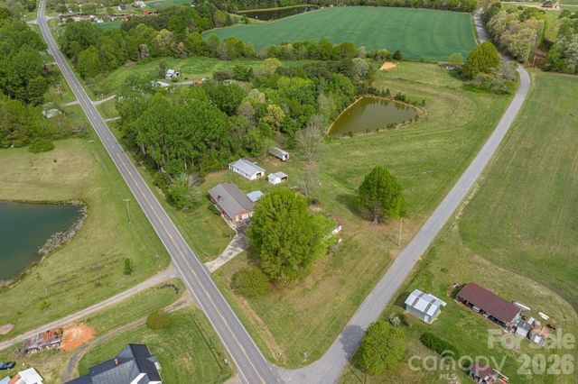 7440 W NC 27 Highway, Vale, NC 28168
