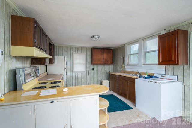 7440 W NC 27 Highway, Vale, NC 28168