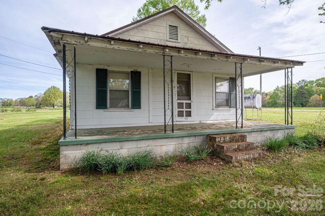 7440 W NC 27 Highway, Vale, NC 28168