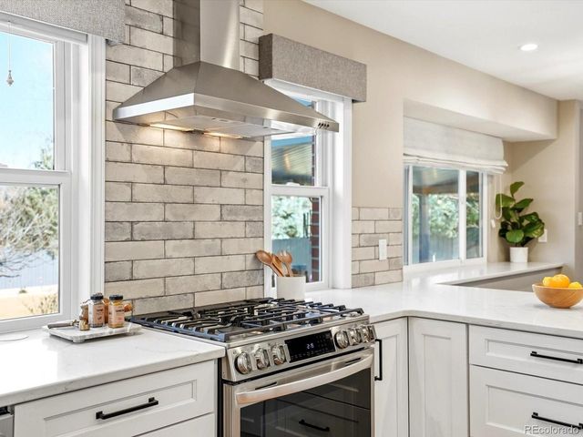 2544 S Krameria St, Denver, CO 80222