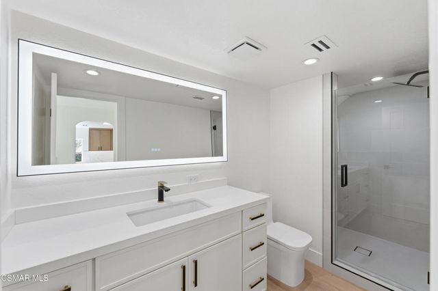 6022 Cielo Vista Court, Camarillo, CA 93012