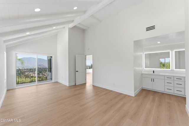 6022 Cielo Vista Court, Camarillo, CA 93012