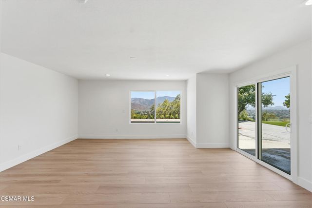 6022 Cielo Vista Court, Camarillo, CA 93012