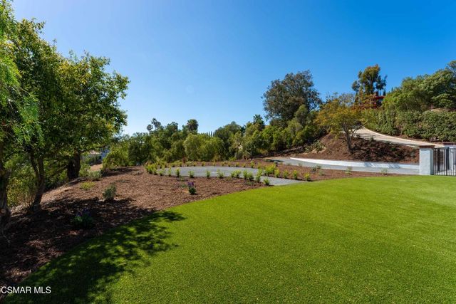 6022 Cielo Vista Court, Camarillo, CA 93012