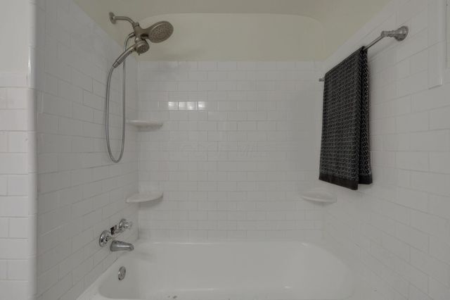 601 Morse Road, Columbus, OH 43214