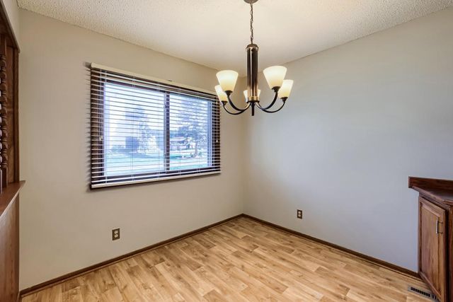 3743 Goodwin Avenue N, Oakdale, MN 55128