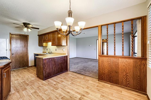 3743 Goodwin Avenue N, Oakdale, MN 55128