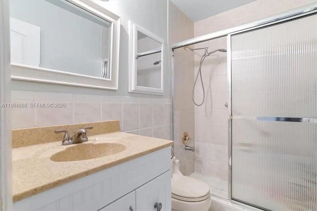 15600 NE 6th Ave 26B, Miami, FL 33162