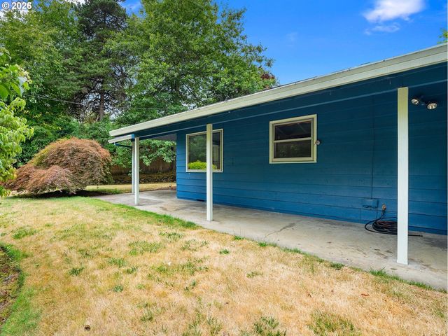 1760 KILKENNY Dr, Lake Oswego, OR 97034