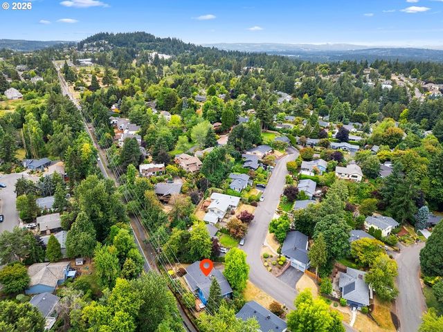 1760 KILKENNY Dr, Lake Oswego, OR 97034