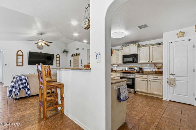 14191 JOHN SCAGNO, El Paso, TX 79938