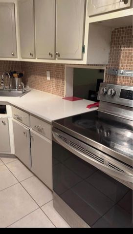 1530 NE 191st St 145, Miami, FL 33179