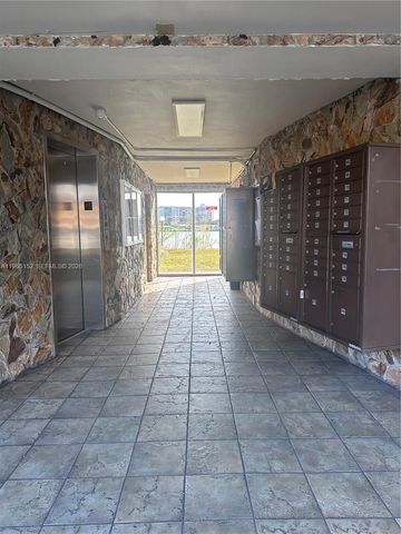 1530 NE 191st St 145, Miami, FL 33179