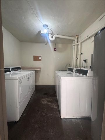 1530 NE 191st St 145, Miami, FL 33179